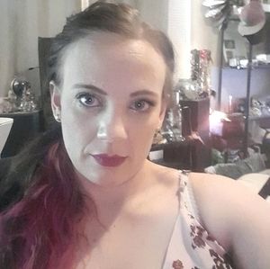 Meet your Posher, Lindsay